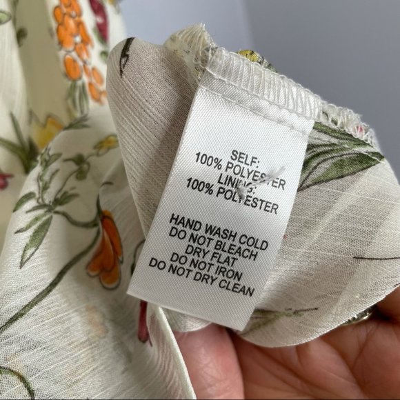 Lulu’s Long Floral Print Hi-Lo V Neck Blouse - Picture 9 of 10